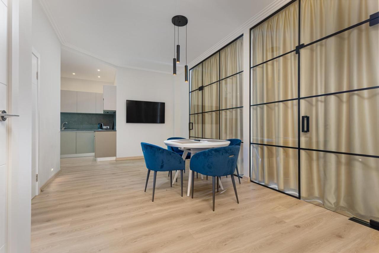 Sea Symphony Luxury 3-Bedrooms Apartment Odessza Kültér fotó