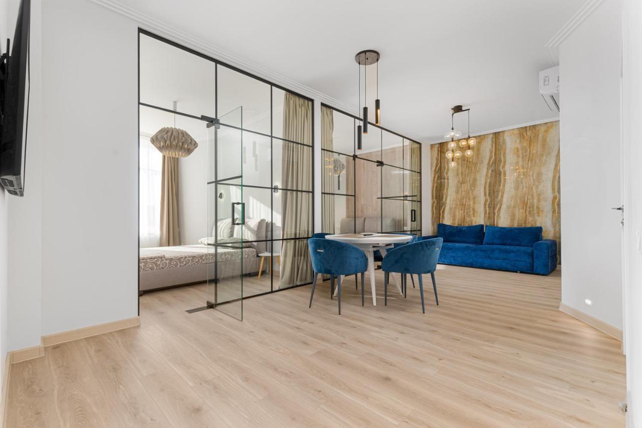 Sea Symphony Luxury 3-Bedrooms Apartment Odessza Kültér fotó