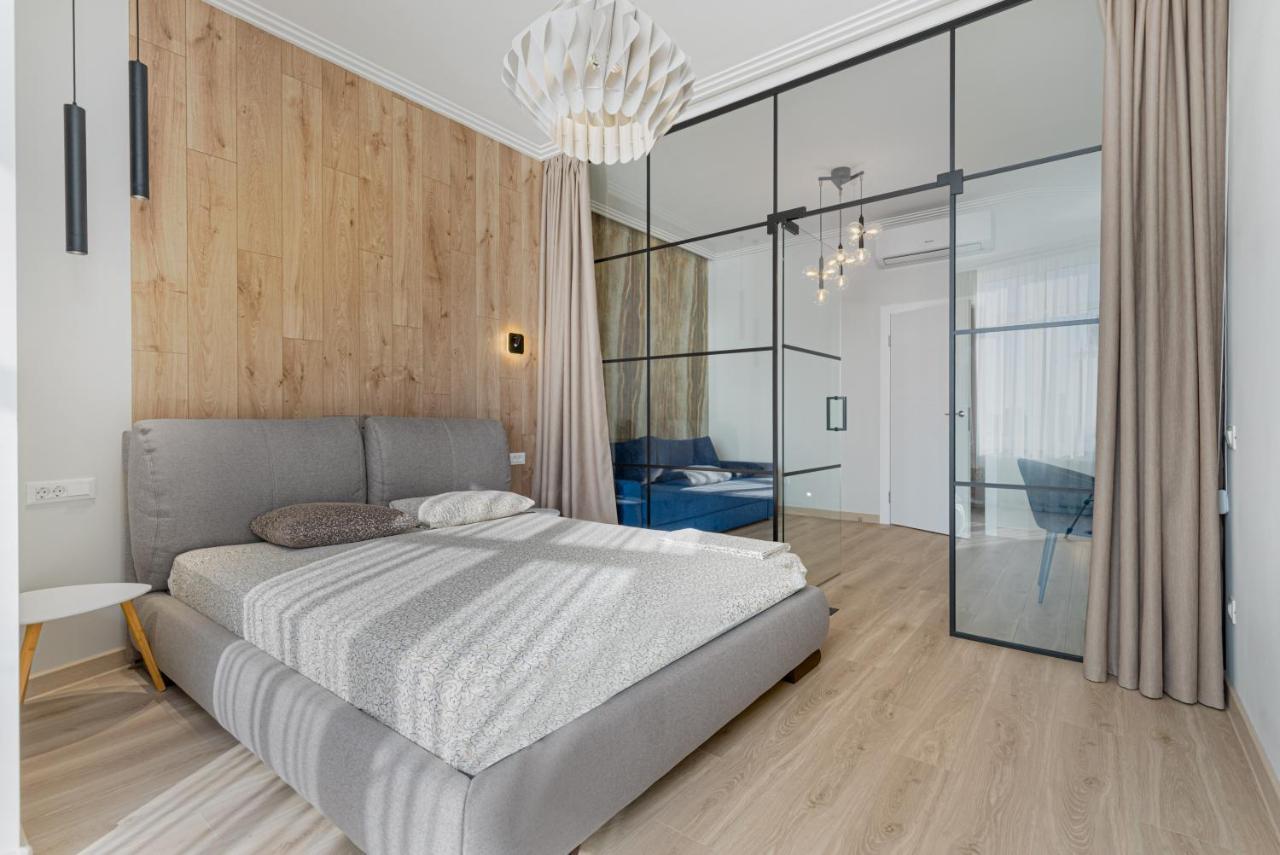 Sea Symphony Luxury 3-Bedrooms Apartment Odessza Kültér fotó