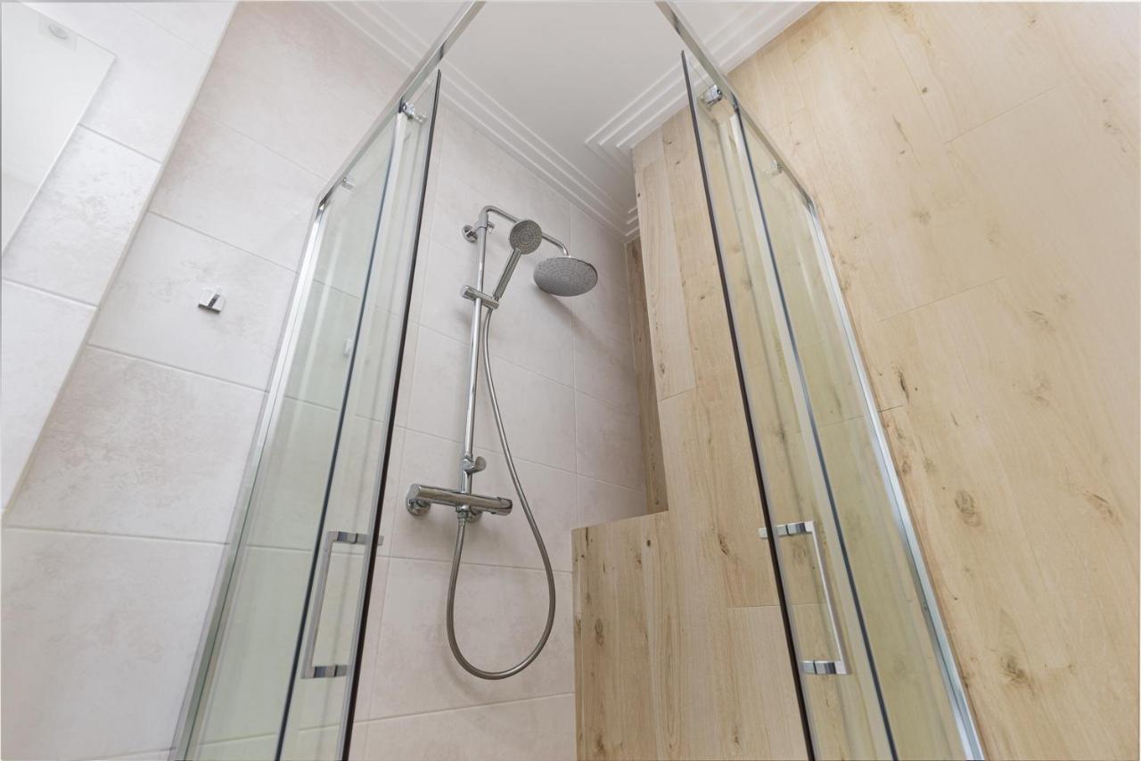 Sea Symphony Luxury 3-Bedrooms Apartment Odessza Kültér fotó