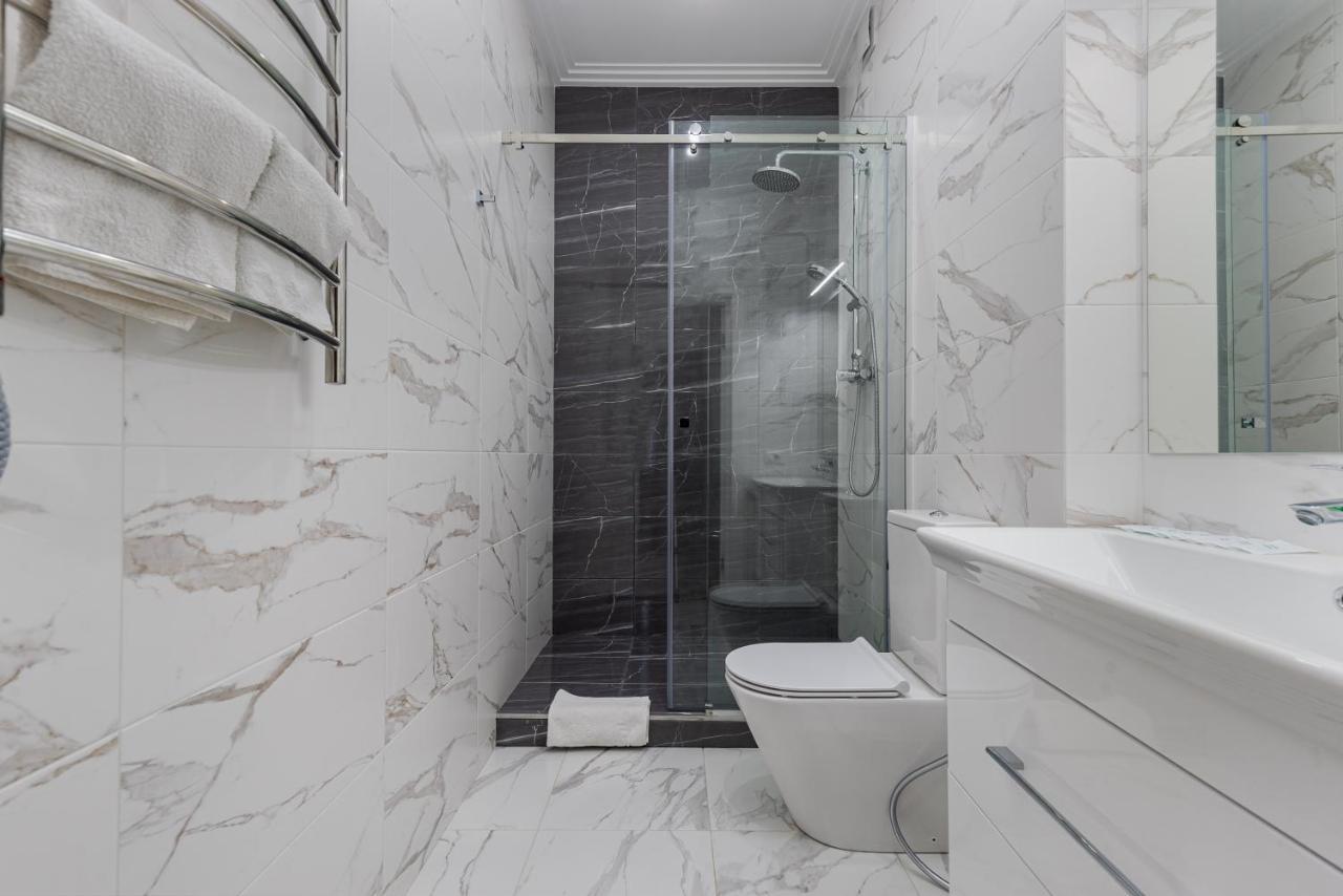 Sea Symphony Luxury 3-Bedrooms Apartment Odessza Kültér fotó